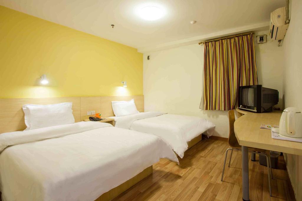7Days Inn Chengdu Yulin Province Stadium Camera foto
